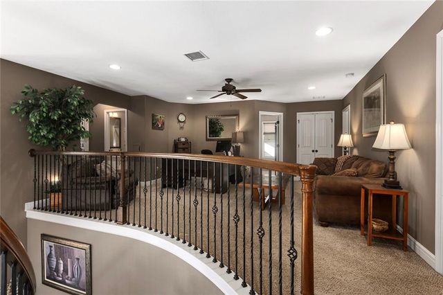 11130 N Brooklyn Avenue, Kansas City, MO 64155