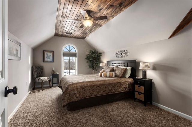 11130 N Brooklyn Avenue, Kansas City, MO 64155