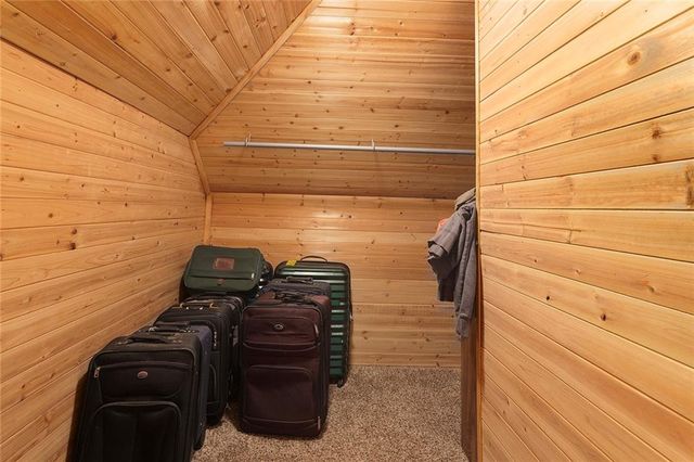 11130 N Brooklyn Avenue, Kansas City, MO 64155