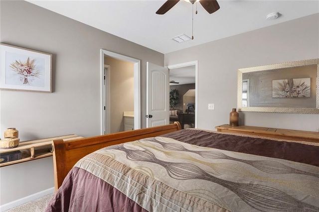 11130 N Brooklyn Avenue, Kansas City, MO 64155