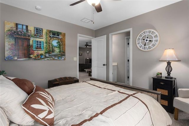 11130 N Brooklyn Avenue, Kansas City, MO 64155