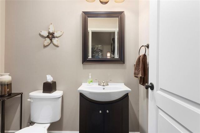 11130 N Brooklyn Avenue, Kansas City, MO 64155