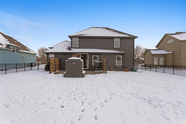 11130 N Brooklyn Avenue, Kansas City, MO 64155