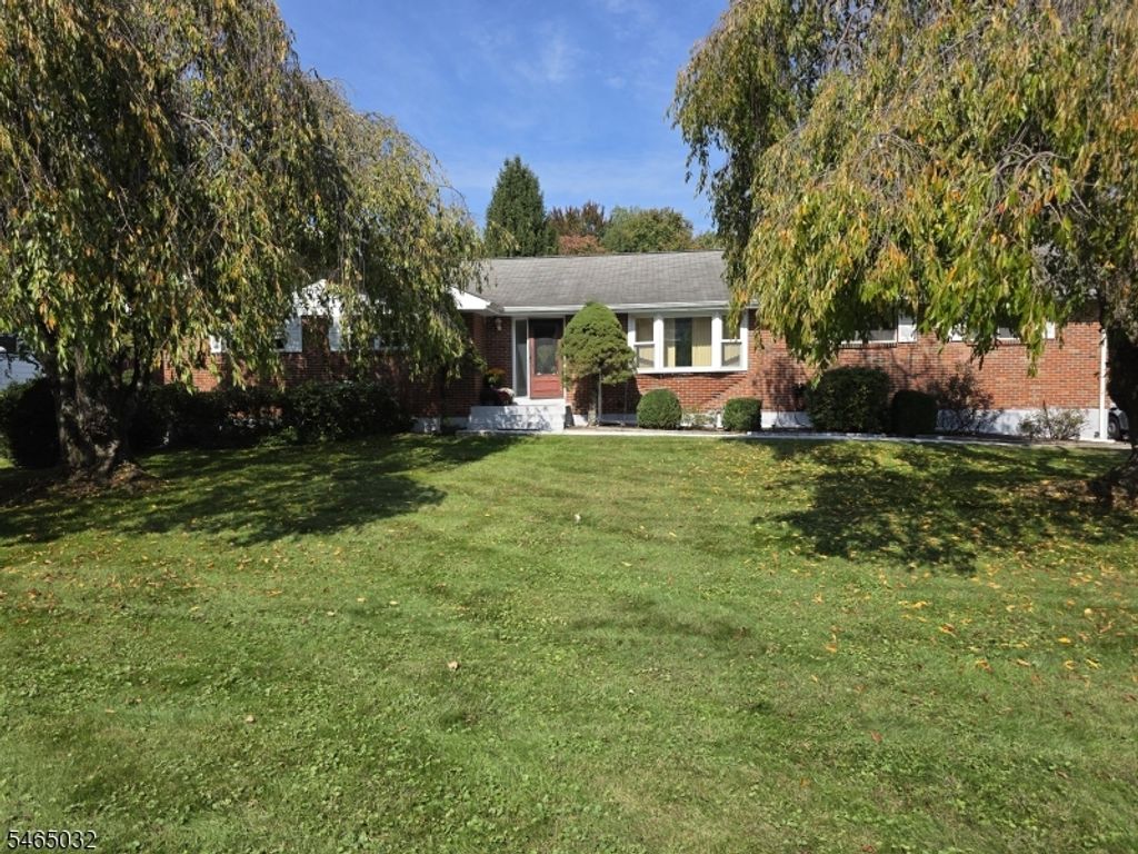 95 Eyland Ave, Roxbury Twp., NJ 07876 — photo 2