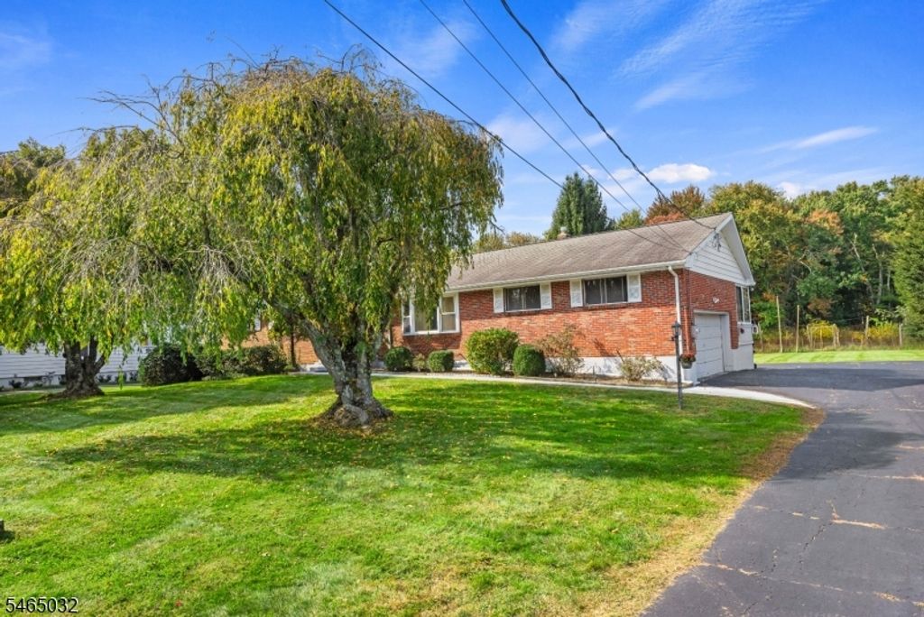95 Eyland Ave, Roxbury Twp., NJ 07876 — photo 3