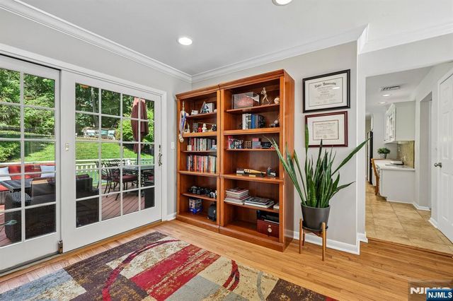 40 Brook Terrace, Wayne, NJ 07470