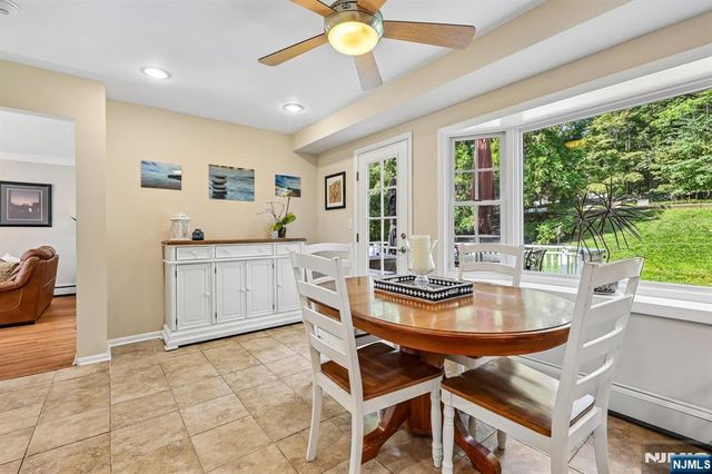 40 Brook Terrace, Wayne, NJ 07470