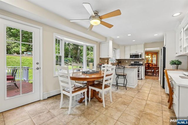 40 Brook Terrace, Wayne, NJ 07470