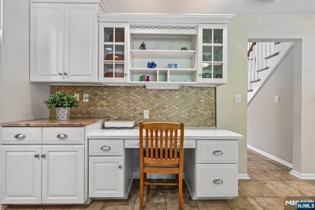 40 Brook Terrace, Wayne, NJ 07470