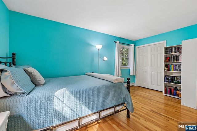40 Brook Terrace, Wayne, NJ 07470