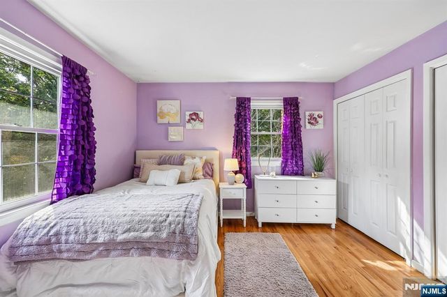 40 Brook Terrace, Wayne, NJ 07470