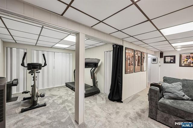 40 Brook Terrace, Wayne, NJ 07470