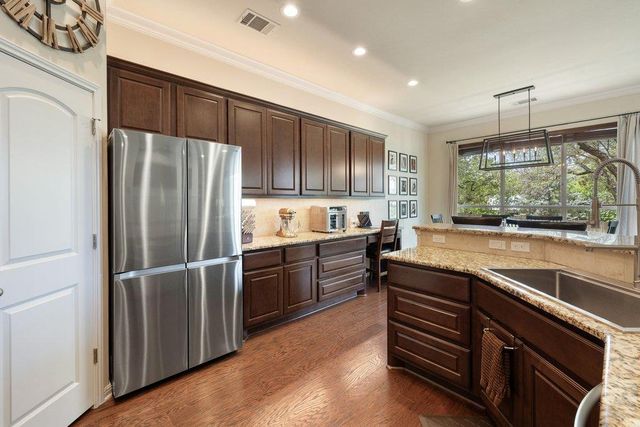 406 Strichen DR, Spicewood, TX 78669