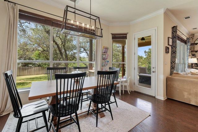 406 Strichen DR, Spicewood, TX 78669