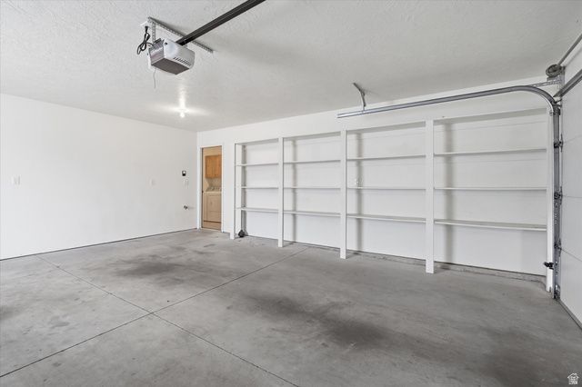 285 W 60 S, Hyde Park, UT 84318