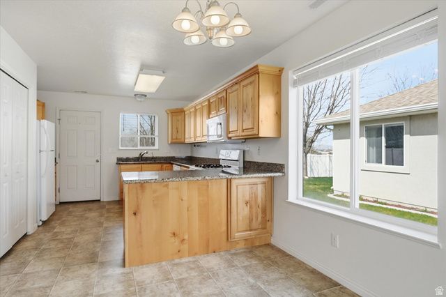 285 W 60 S, Hyde Park, UT 84318