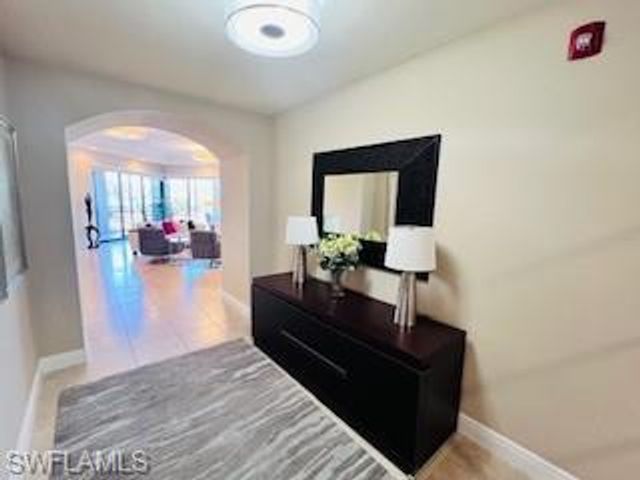 2547 Marquesa Royale Ln Apt 201, Naples, FL 34109