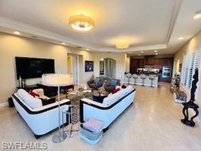 2547 Marquesa Royale Ln Apt 201, Naples, FL 34109