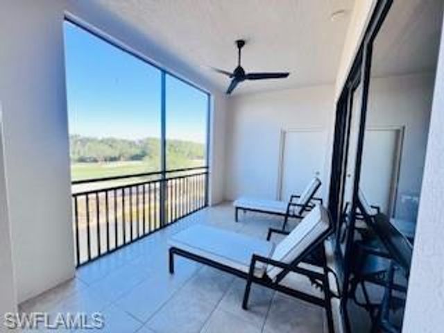 2547 Marquesa Royale Ln Apt 201, Naples, FL 34109