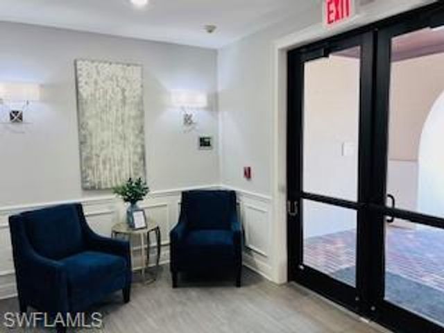 2547 Marquesa Royale Ln Apt 201, Naples, FL 34109