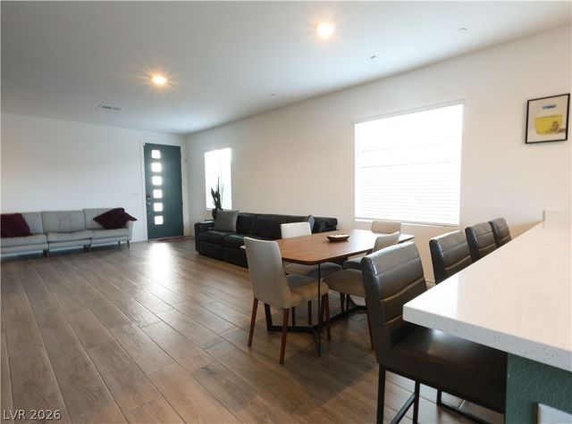 294 Bridge Canyon Street, Henderson, NV 89015