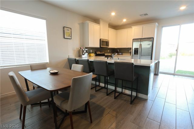 294 Bridge Canyon Street, Henderson, NV 89015
