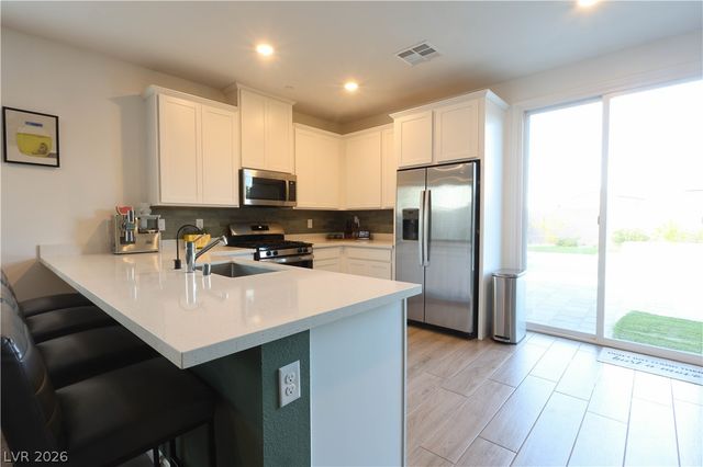 294 Bridge Canyon Street, Henderson, NV 89015