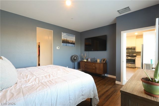 294 Bridge Canyon Street, Henderson, NV 89015