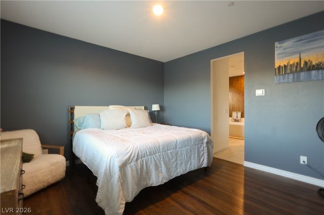 294 Bridge Canyon Street, Henderson, NV 89015
