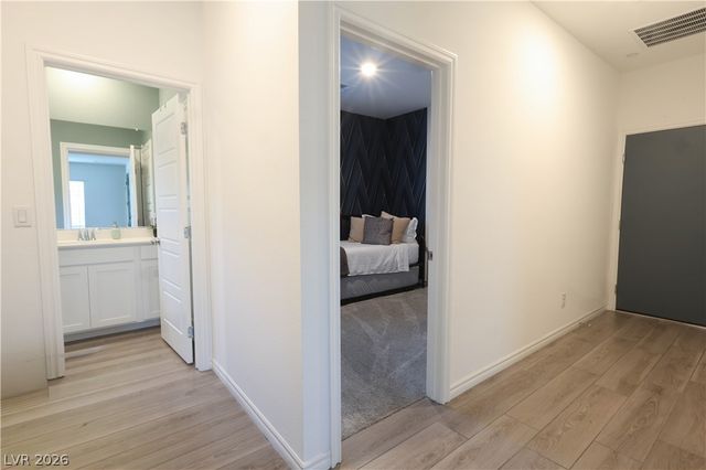 294 Bridge Canyon Street, Henderson, NV 89015