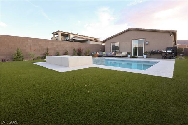 294 Bridge Canyon Street, Henderson, NV 89015