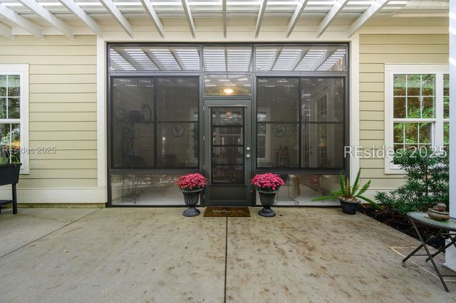 17 Cutter Cir, Bluffton, SC 29909