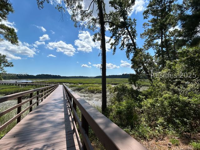 17 Cutter Cir, Bluffton, SC 29909