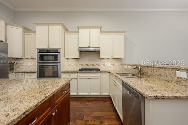 17 Cutter Cir, Bluffton, SC 29909