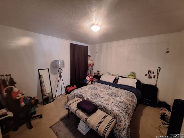 3715 bolden, Converse, TX 78109