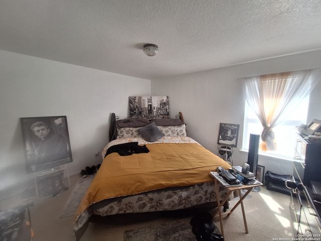 3715 bolden, Converse, TX 78109