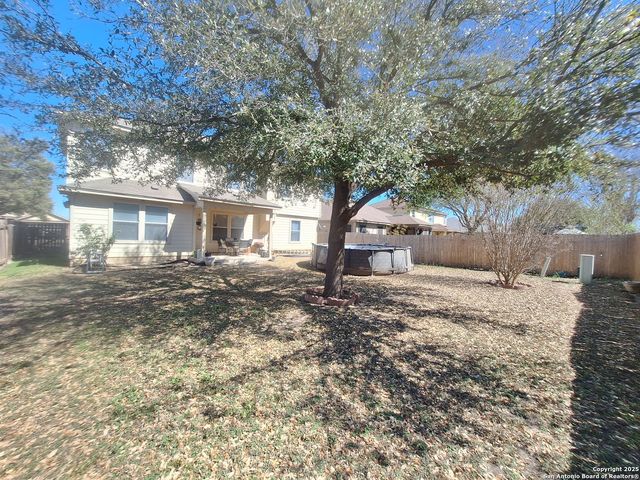 3715 bolden, Converse, TX 78109