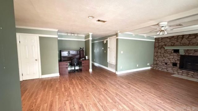 114 Timber Ln, White Hall, AR 71602