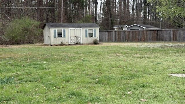 114 Timber Ln, White Hall, AR 71602