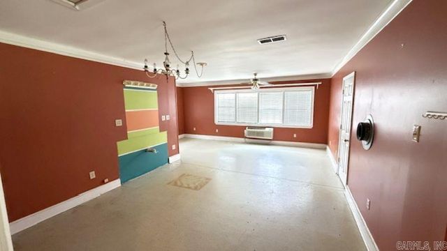 114 Timber Ln, White Hall, AR 71602