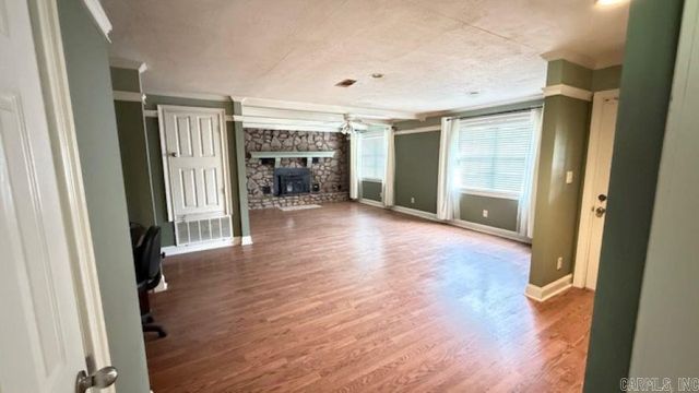 114 Timber Ln, White Hall, AR 71602