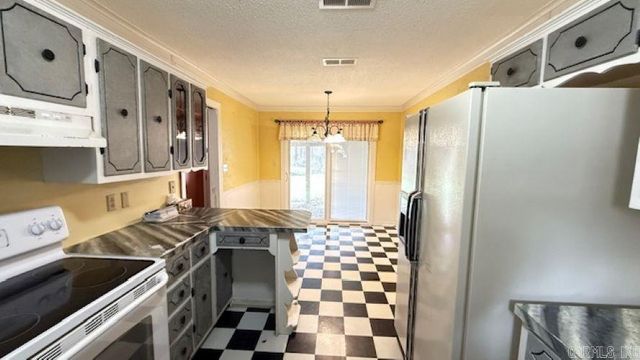 114 Timber Ln, White Hall, AR 71602