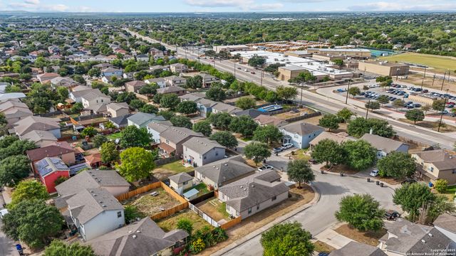 302 Redbud Trace, San Antonio, TX 78245