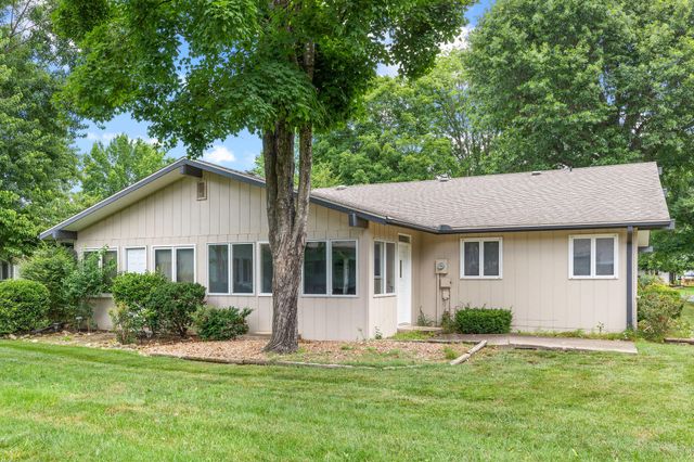 6 Maple Court, Branson, MO 65616