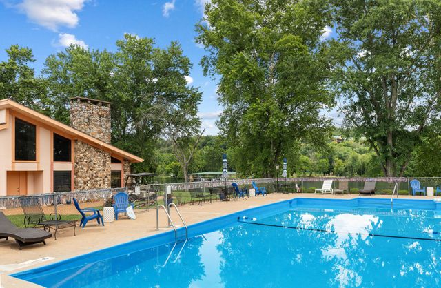6 Maple Court, Branson, MO 65616