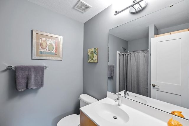 11153 Sweetwater Path, Woodbury, MN 55129