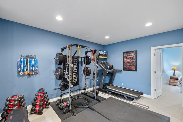 11153 Sweetwater Path, Woodbury, MN 55129