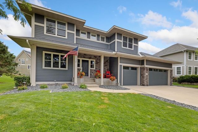 11153 Sweetwater Path, Woodbury, MN 55129