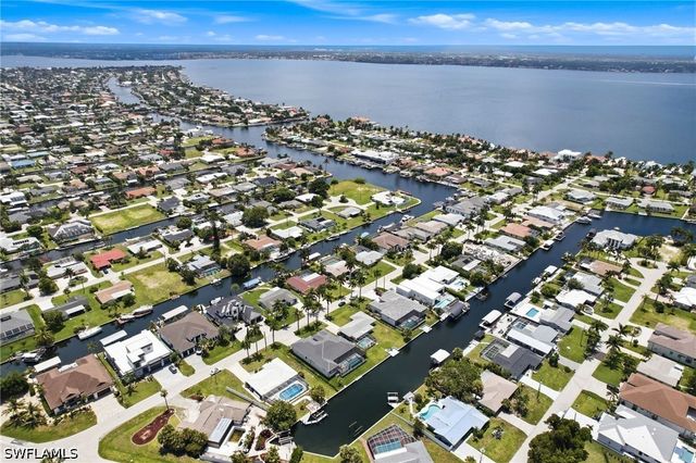 5314 Bayshore AVE, Cape Coral, FL 33904
