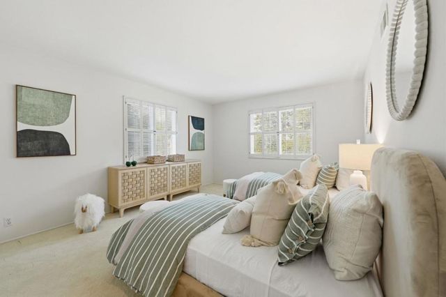 3089 Country Club Court, Palo Alto, CA 94304